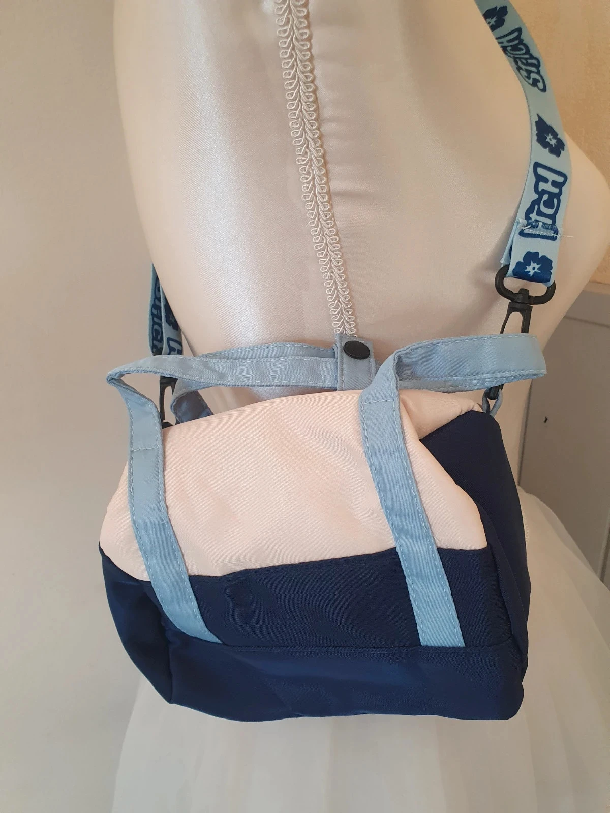 💜Pequeño bolso Stitch nuevo – photo 2
